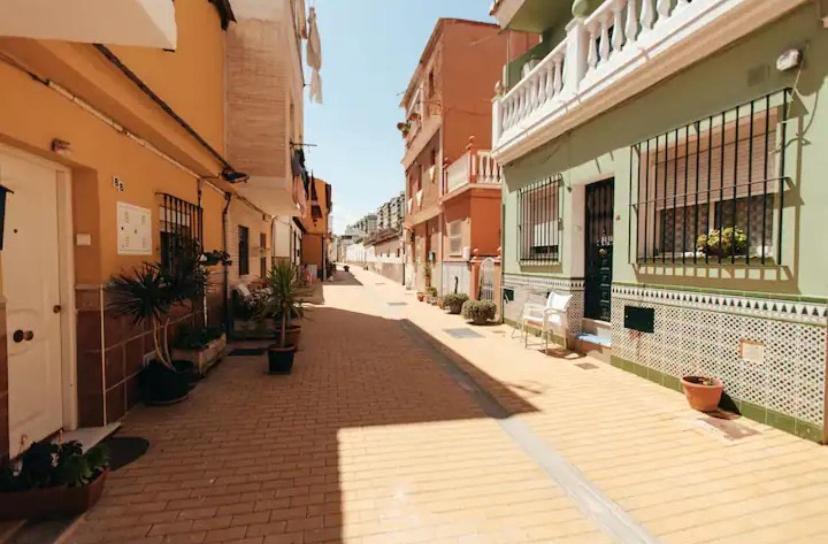 La Playa De El Palo Apartment Malaga Exterior photo